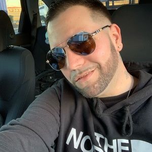 Meet your Posher, Mike